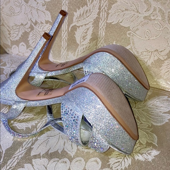 NWT DEB VICE-123 OPEN TOE GLITTER HEELS - Picture 15 of 16